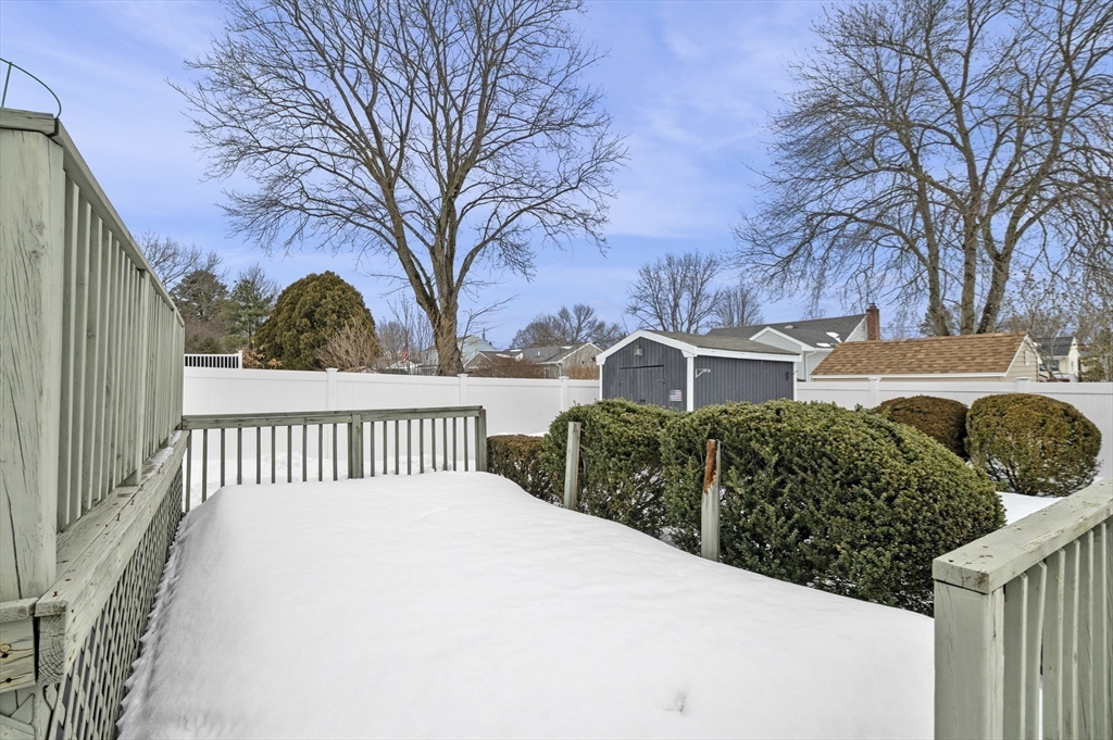 80 Redfield Road Wakefield, MA 01880 - Photo 33 of 36