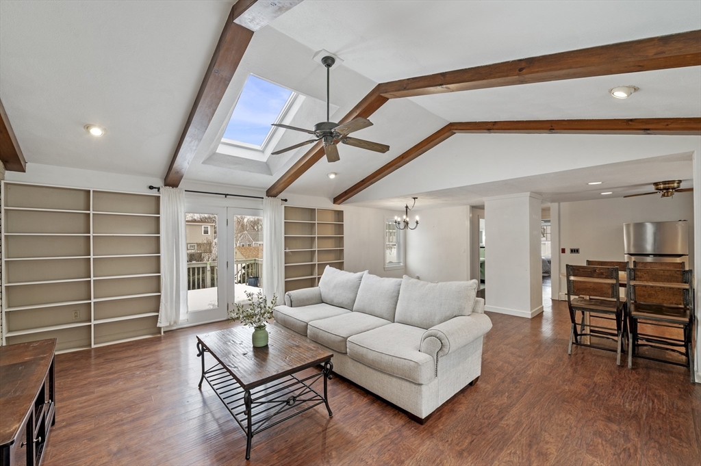 80 Redfield Road Wakefield, MA 01880 - Photo 5 of 36