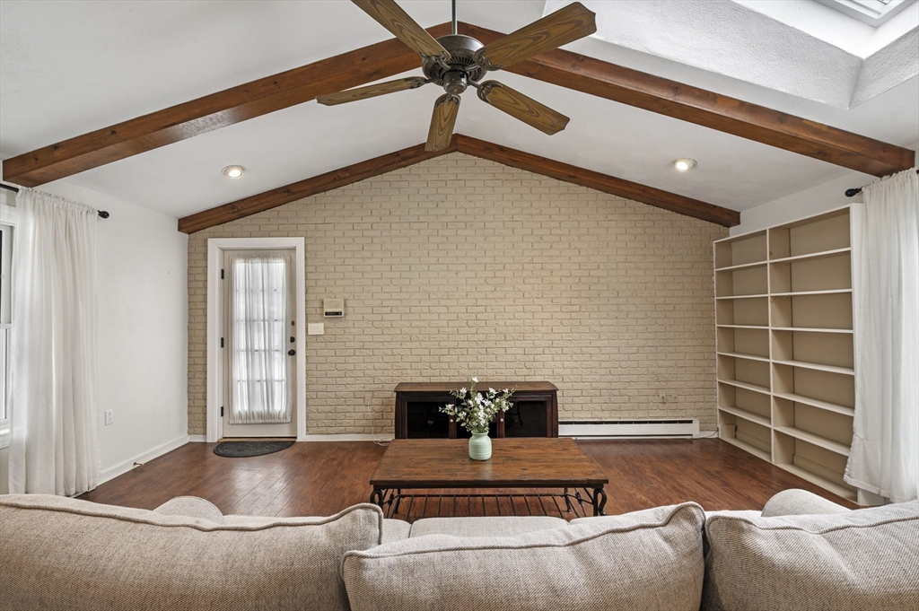 80 Redfield Road Wakefield, MA 01880 - Photo 7 of 36