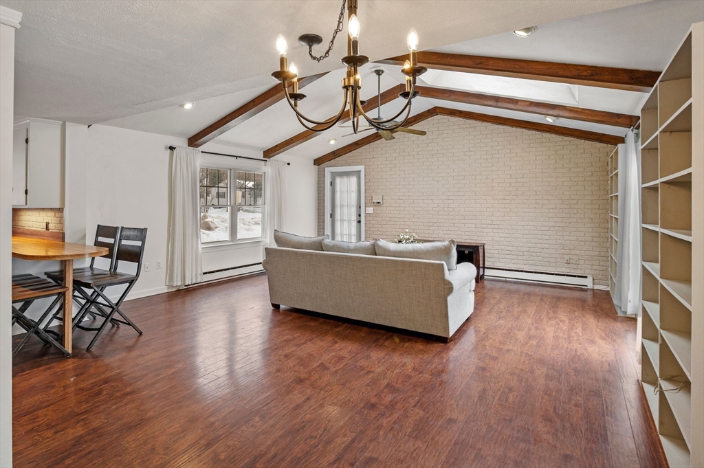 80 Redfield Road Wakefield, MA 01880 - Photo 9 of 36