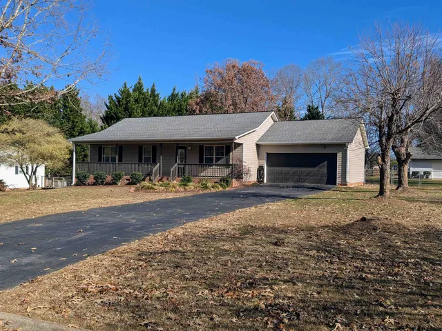 $285,000 | 124 Bent Tree Drive, Inman, SC 29349