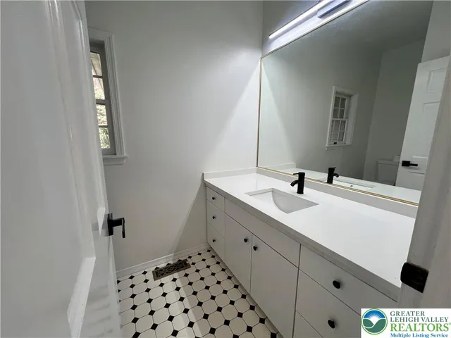 $3,000 | 106 Lynx Lane, Effort, PA 18330