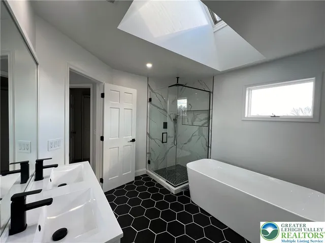 $3,000 | 106 Lynx Lane, Effort, PA 18330