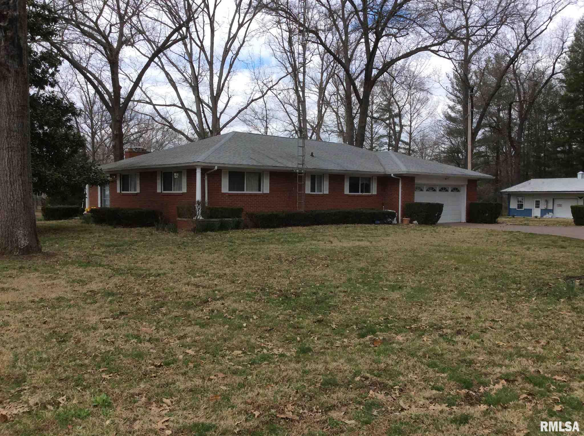 12424 East Lakeview Road Mount Vernon, IL 62864 - Photo 2 of 50 Gallery Image 2