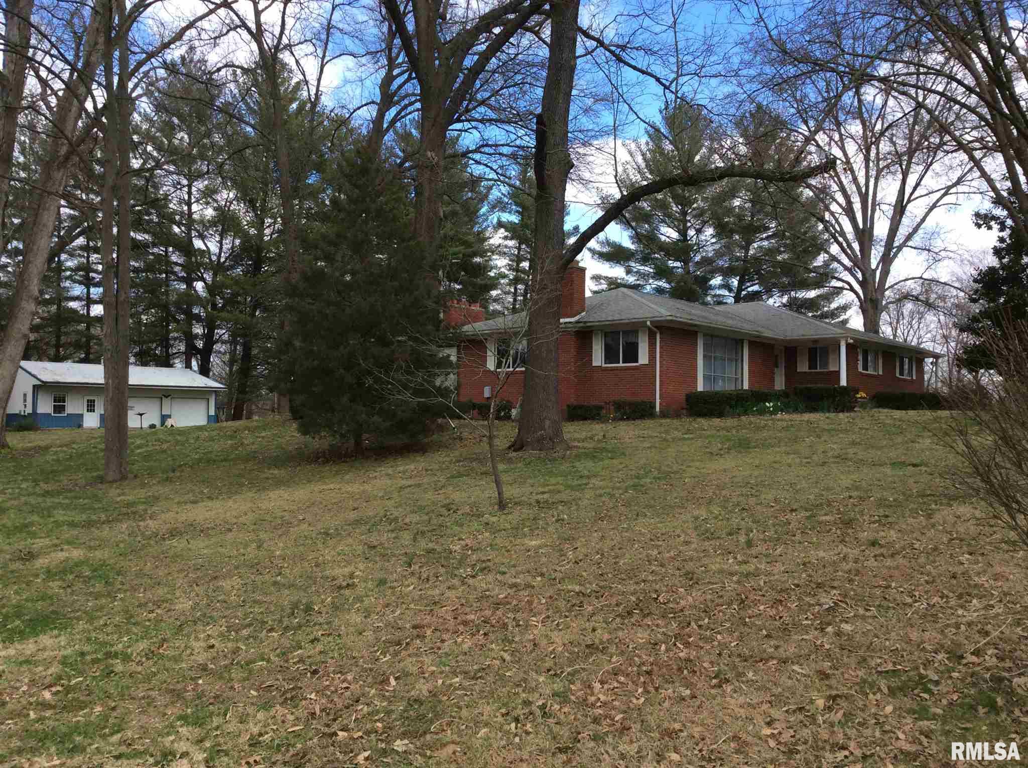 12424 East Lakeview Road Mount Vernon, IL 62864 - Photo 6 of 50 Gallery Image 6