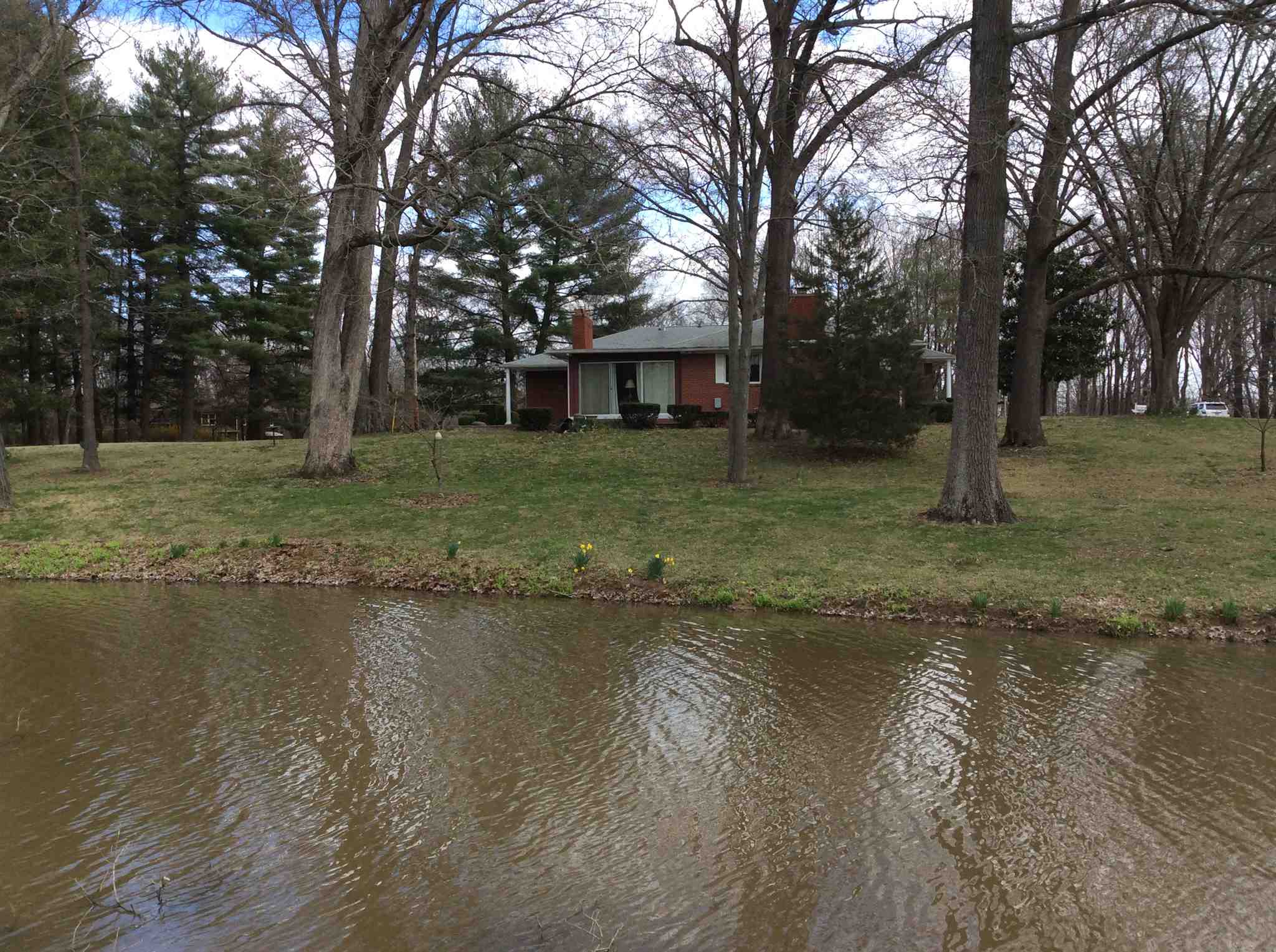 12424 East Lakeview Road Mount Vernon, IL 62864 - Photo 8 of 50 Gallery Image 8