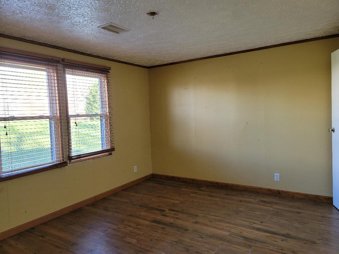 1047 Oyler Road Hardy, VA 24101 - Photo 19 of 25 Master Bedroom
