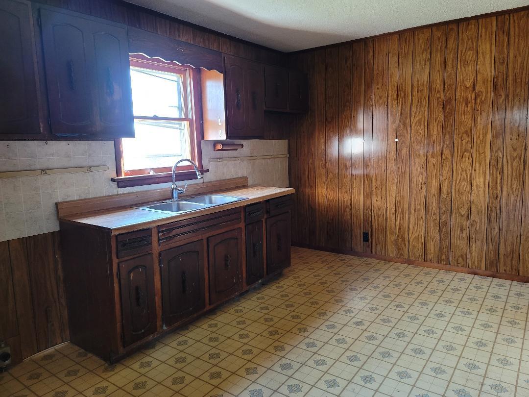 1047 Oyler Road Hardy, VA 24101 - Photo 5 of 25 Kitchen