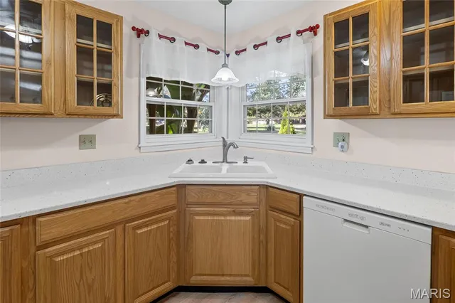 $409,000 | 144 South 9th Street, East Alton, IL 62024