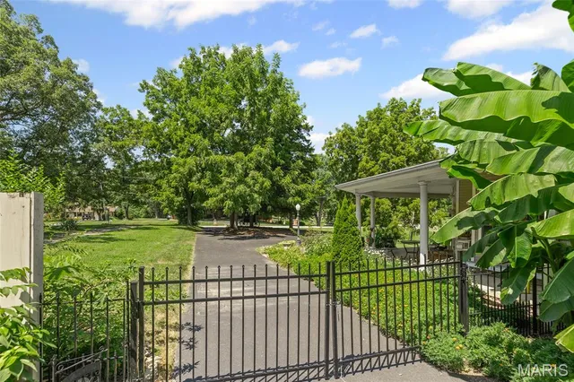 $409,000 | 144 South 9th Street, East Alton, IL 62024