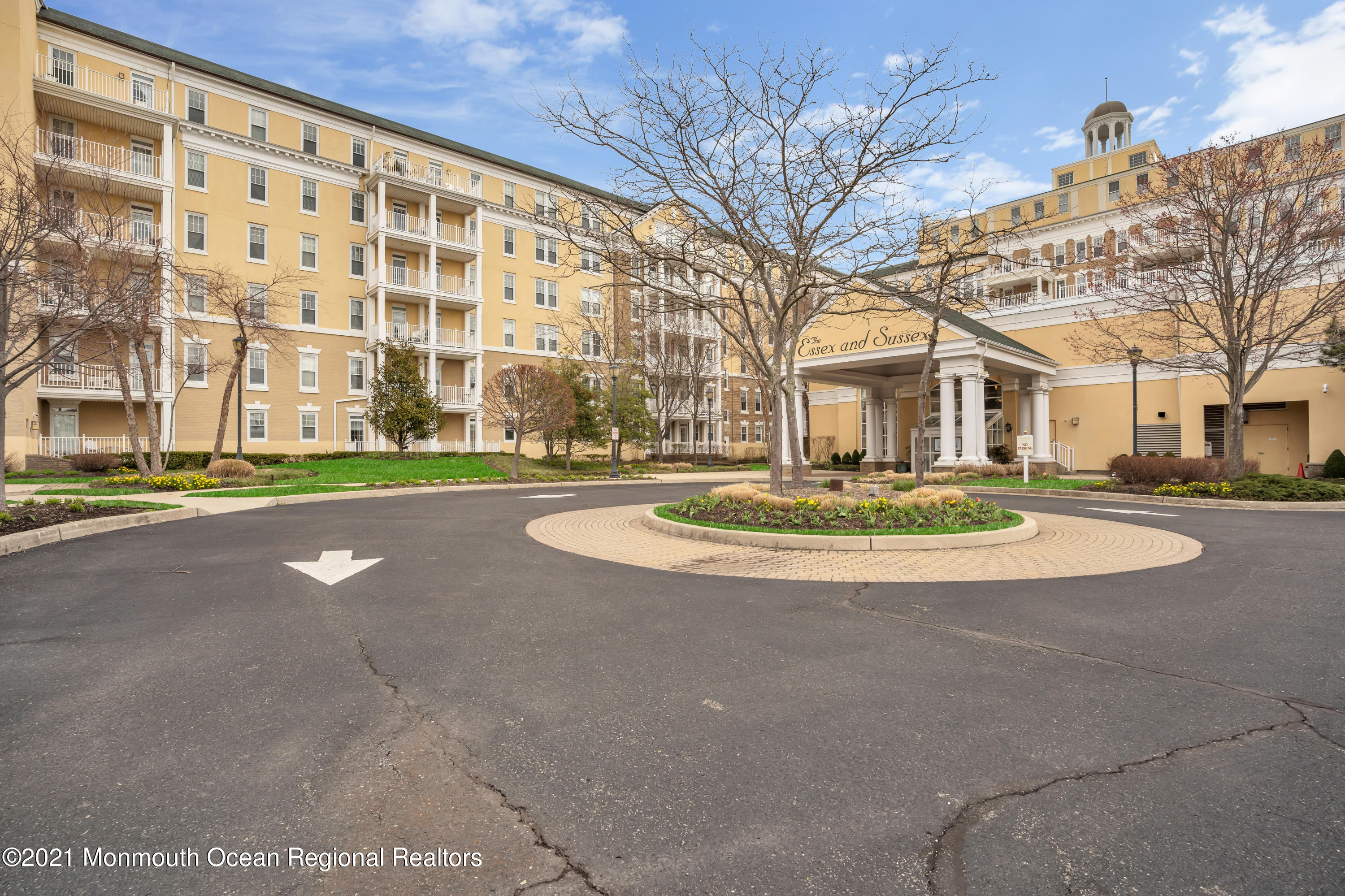 700 Ocean Avenue, Unit 319 Spring Lake, NJ 07762 - Photo 3 of 40 006_dsc04748_1