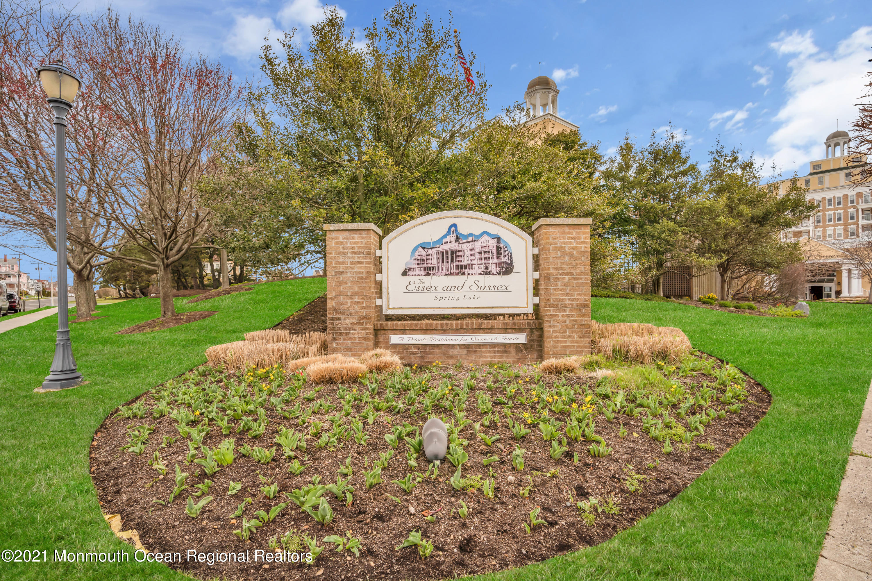 700 Ocean Avenue, Unit 319 Spring Lake, NJ 07762 - Photo 4 of 40 005_dsc04744_1