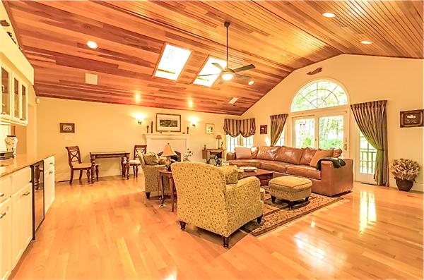23 Columbia Road Marblehead, MA 01945 - Photo 2 of 22 Gallery Image 2