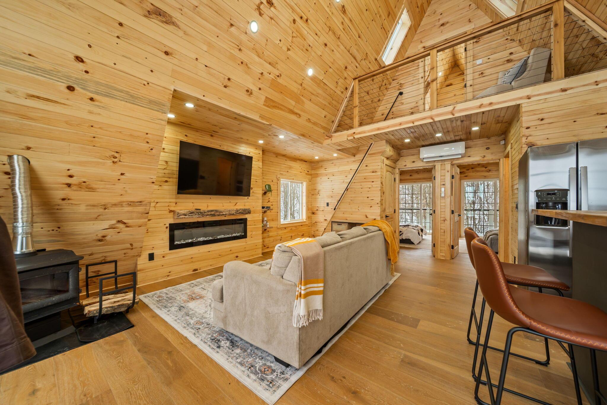 57488 Walnut Grove Road McArthur, OH 45651 - Photo 6 of 37 8-web-or-mls-A7401187-2