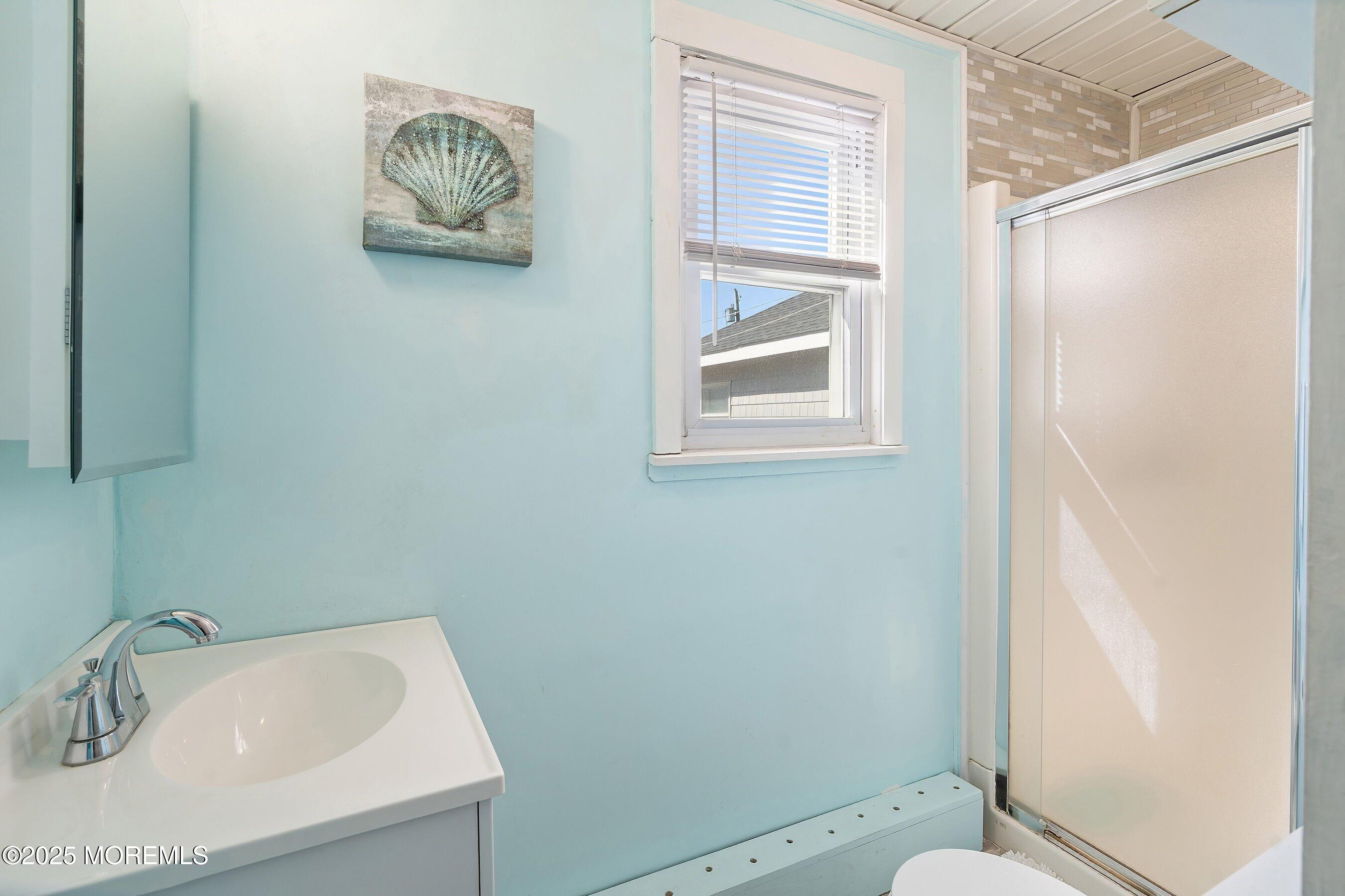 10 Brunswick Place Point Pleasant Beach, NJ 08742 - Photo 18 of 39 18-Bath 1