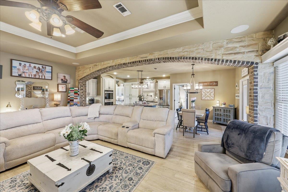 1615 Quail Run Beaumont, TX 77705 - Photo 12 of 49