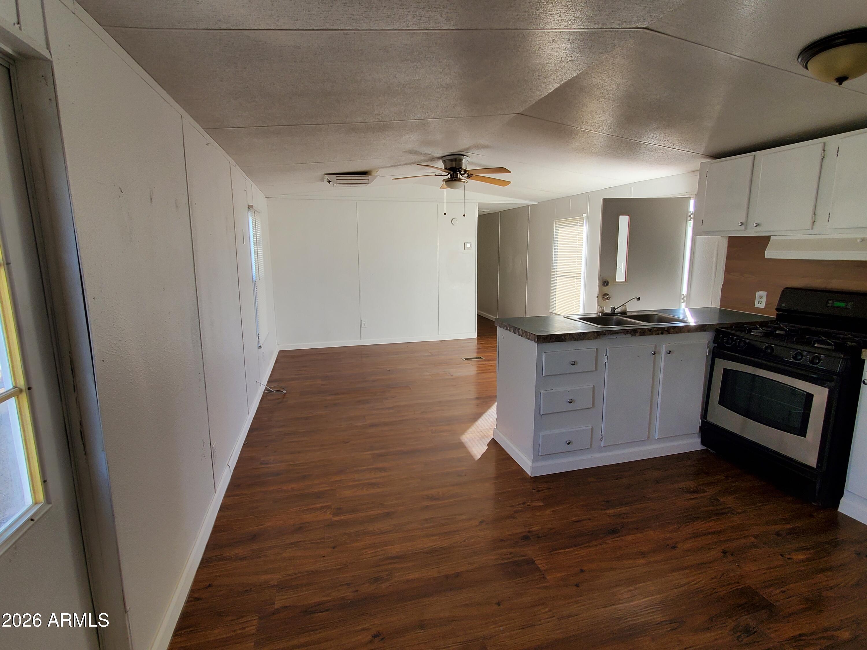 799 West Battaglia Road, Unit 18 Eloy, AZ 85131 - Photo 4 of 12 20260206_094647