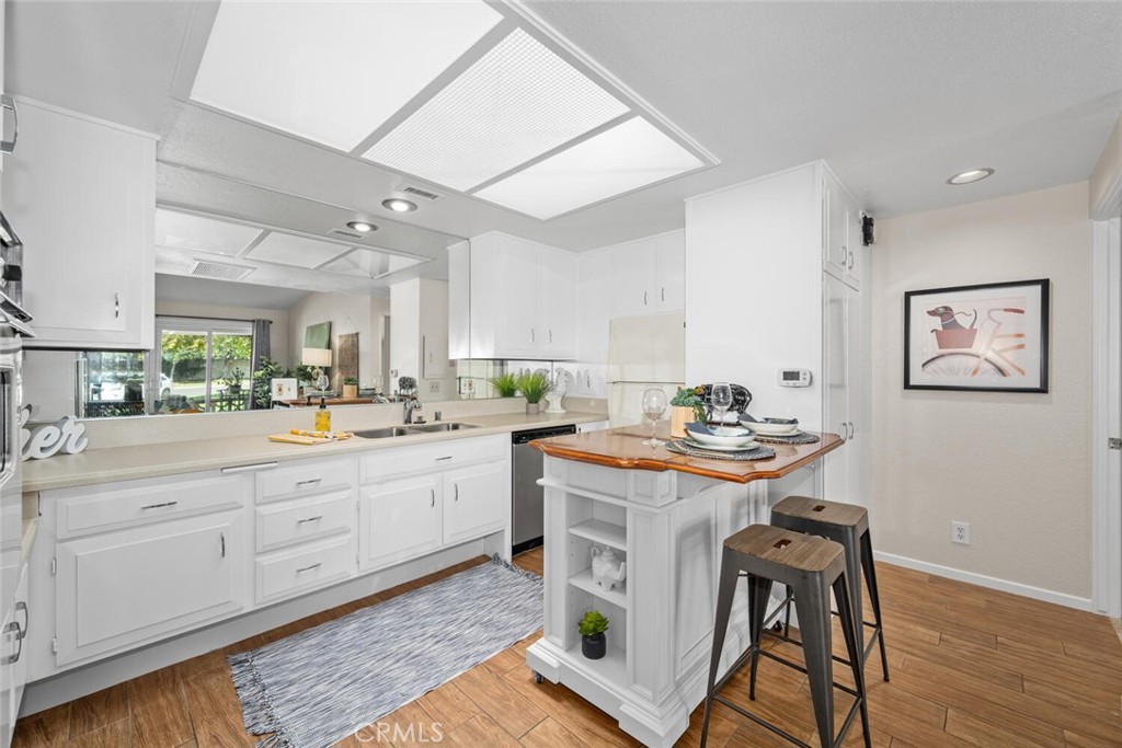 13061 Del Monte Drive, Unit 277L Seal Beach, CA 90740 - Photo 15 of 31