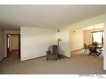 89 Sugarmill Road Troy, IL 62294 - Photo 8 of 24 Gallery Image 8