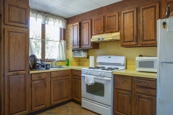 $2,550 | 7 Wallingford Road, Unit 2, Boston, MA 02135