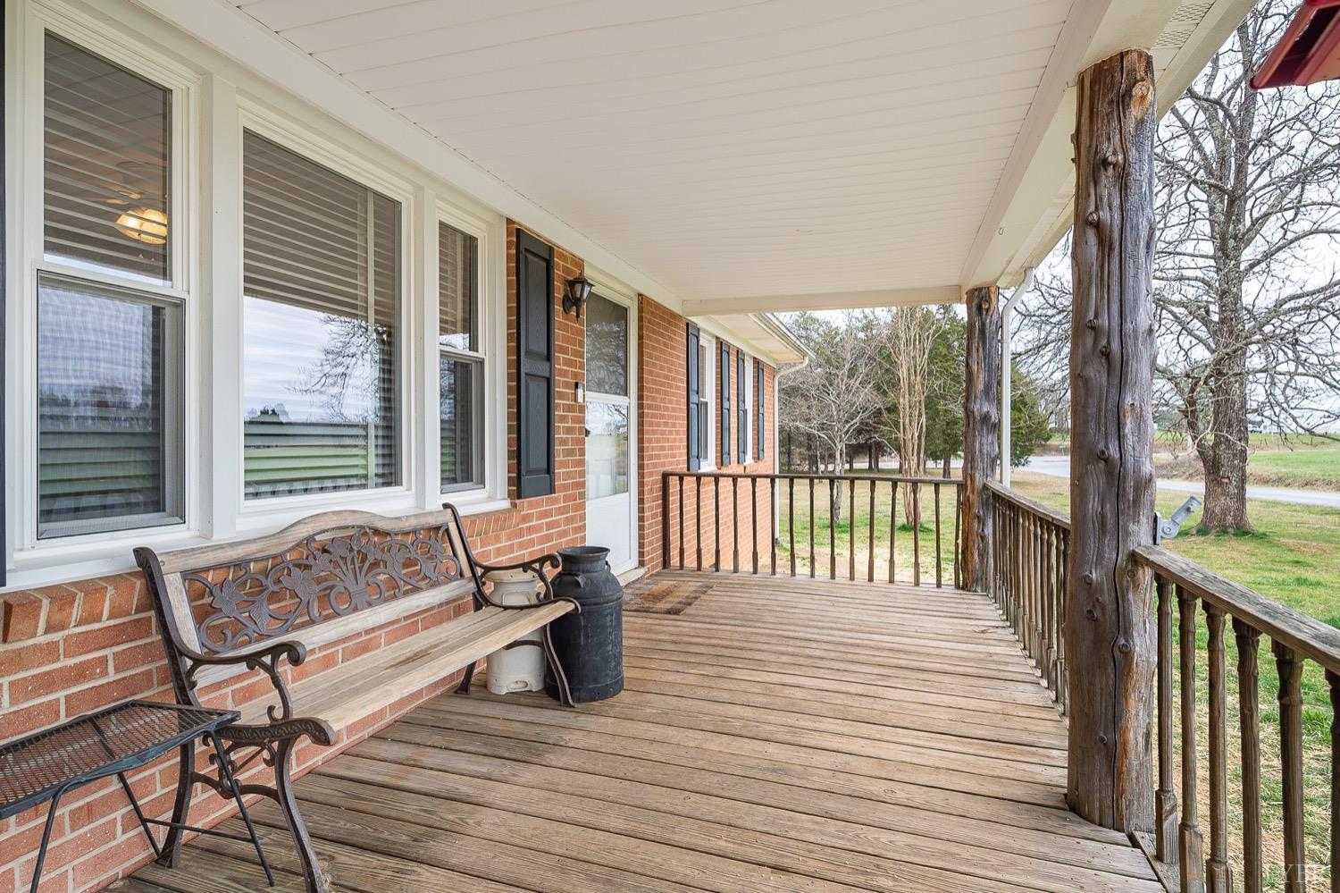 68 Mary Alice Road Fincastle, VA 24090 - Photo 6 of 31 Gallery Image 6