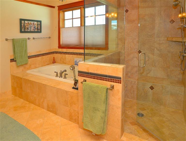 2476 Eagle Ranch Road Eagle, CO 81631 - Photo 17 of 25 Master bath with jacuzzi tub
