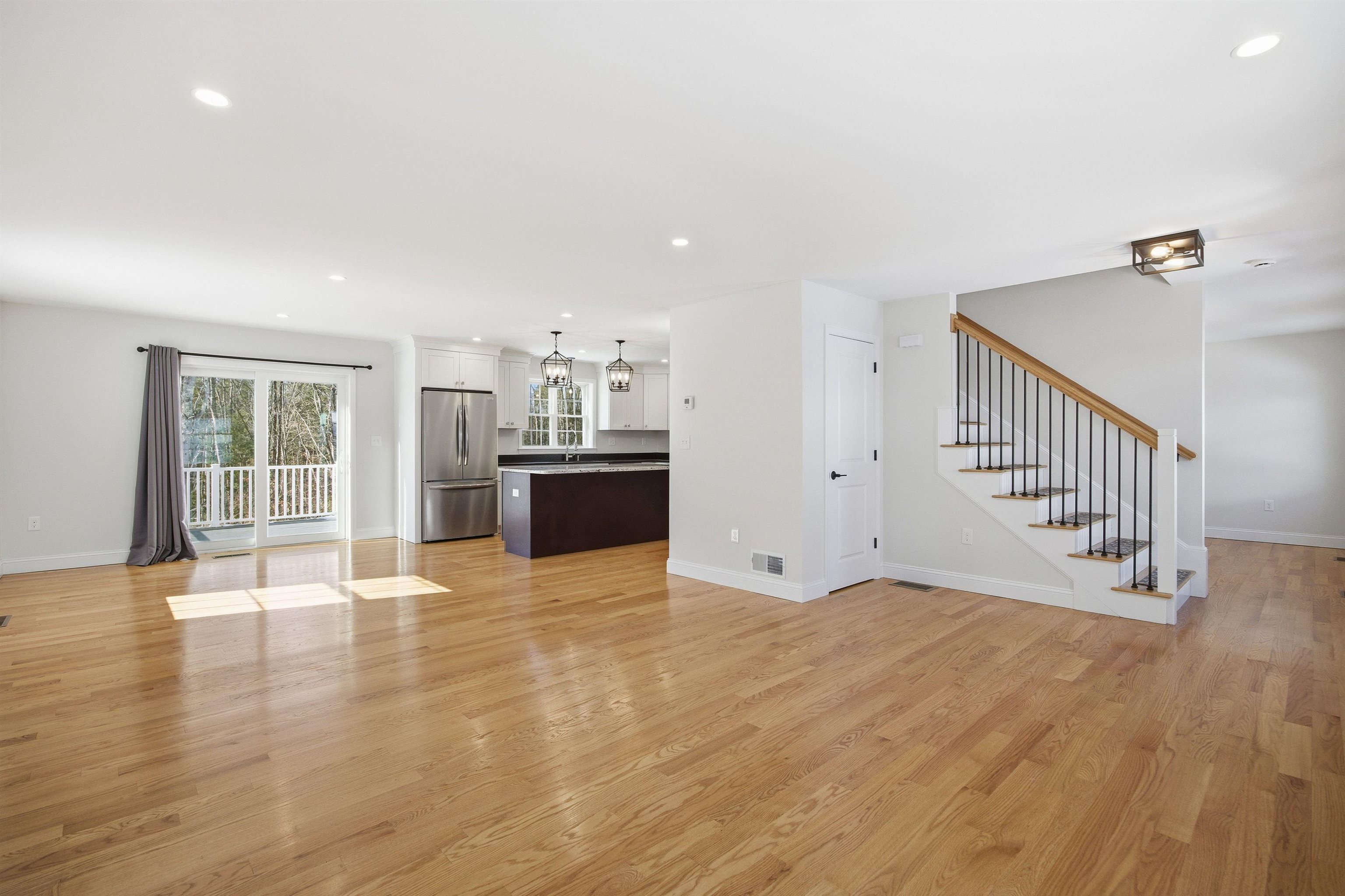 192 Grapevine Road Dunbarton, NH 03046 - Photo 15 of 49