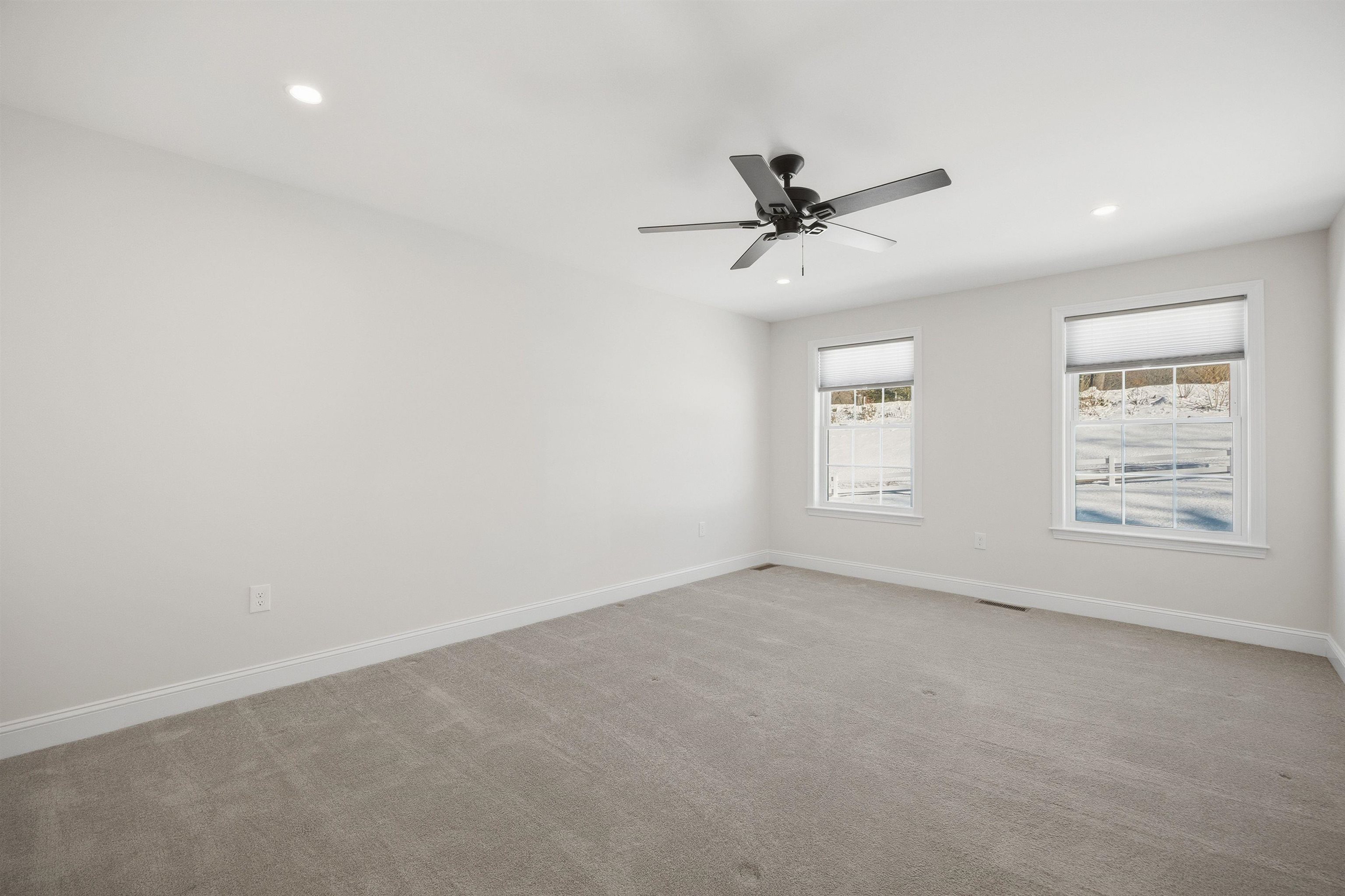 192 Grapevine Road Dunbarton, NH 03046 - Photo 21 of 49