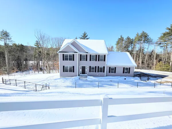 $739,000 | 192 Grapevine Road, Dunbarton, NH 03046