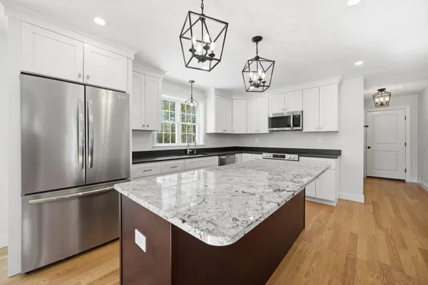 $739,000 | 192 Grapevine Road, Dunbarton, NH 03046