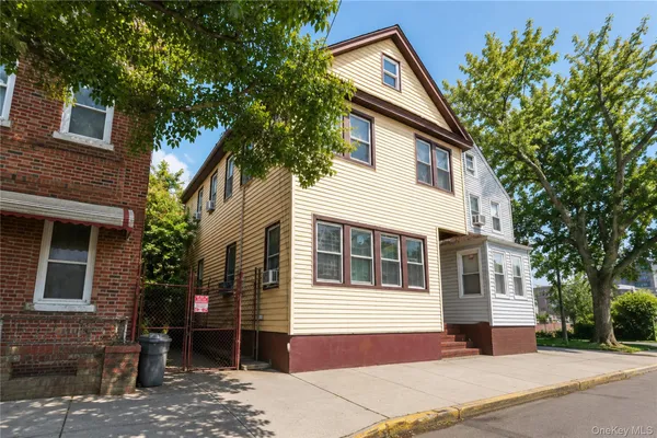$1,295,000 | 148-12 97th Avenue | Jamaica