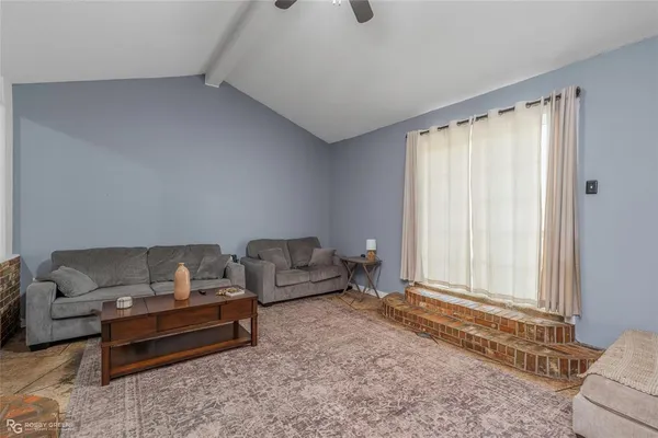 $299,000 | 113 Cypress Lake Circle, Benton, LA 71006