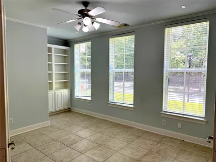 $4,000 | 38 Shell Port Square, The Woodlands, TX 77380
