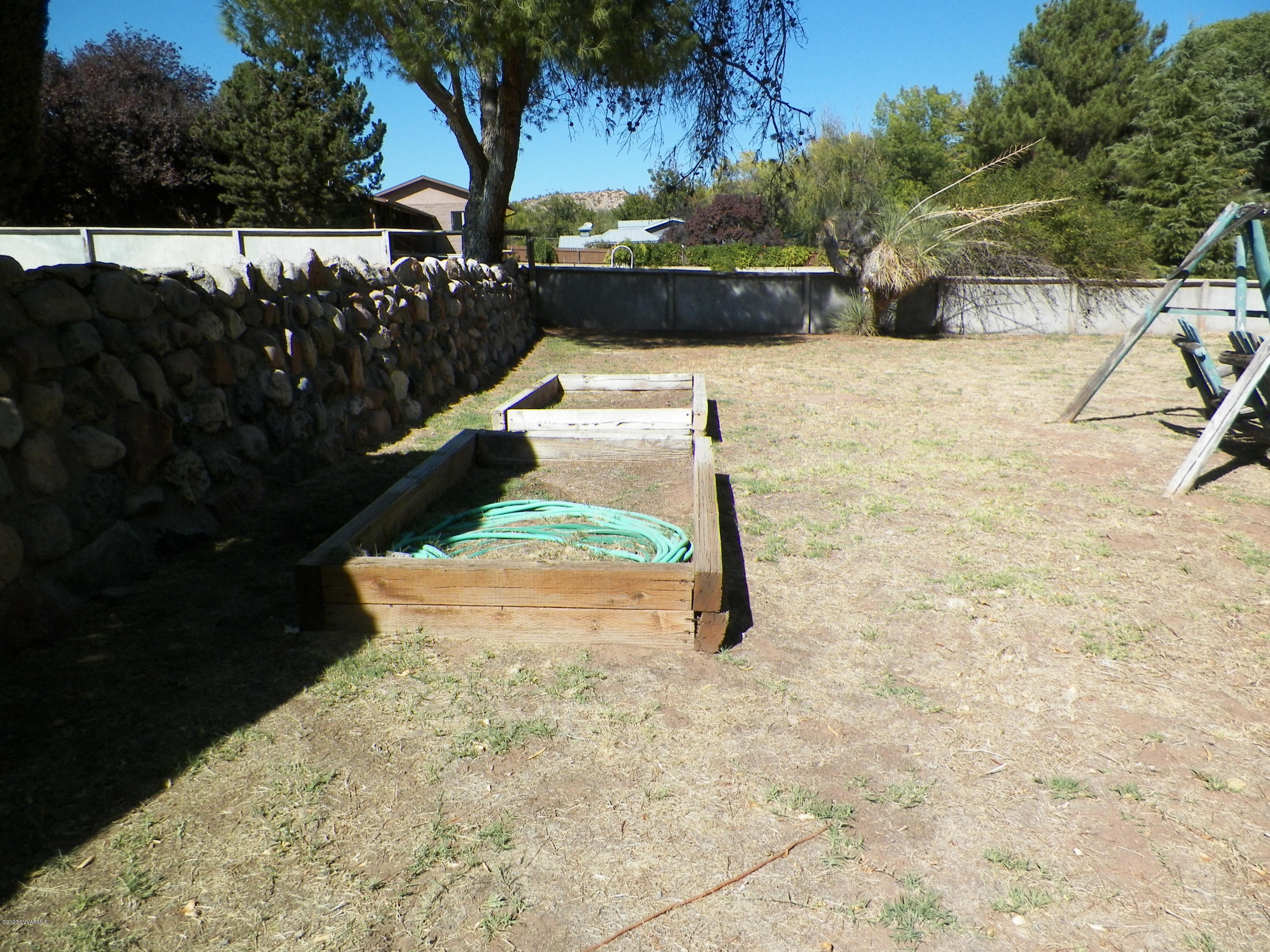 825 Sheepshead Crossing Road Cornville, AZ 86325 - Photo 41 of 43 planter boxes lower level