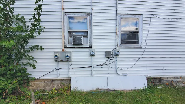 $230,000 | 260 South Jefferson Street, Berne, IN 46711