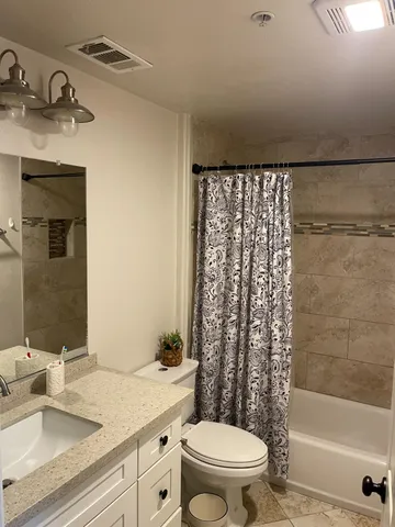 $355,000 | 4200 East Commerce Way, Unit 2023, Sacramento, CA 95834