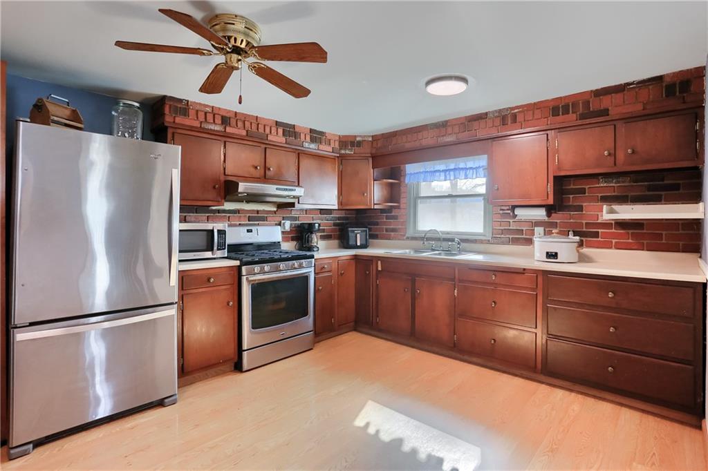 181 Kerona Road Shippingport, PA 15077 - Photo 11 of 40