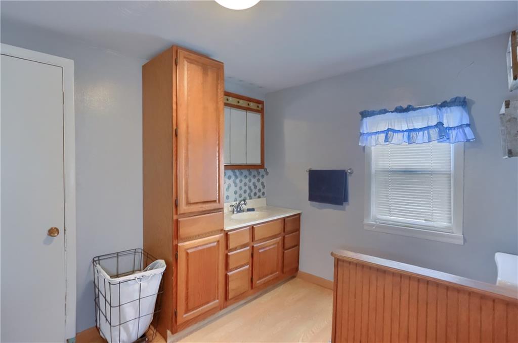 181 Kerona Road Shippingport, PA 15077 - Photo 23 of 40