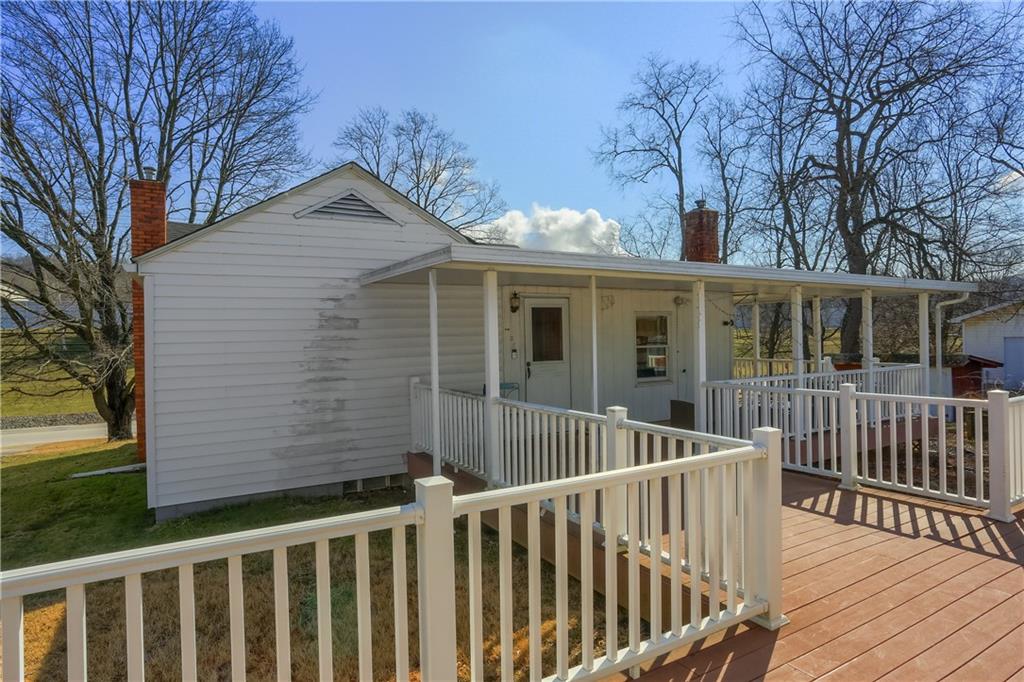 181 Kerona Road Shippingport, PA 15077 - Photo 3 of 40