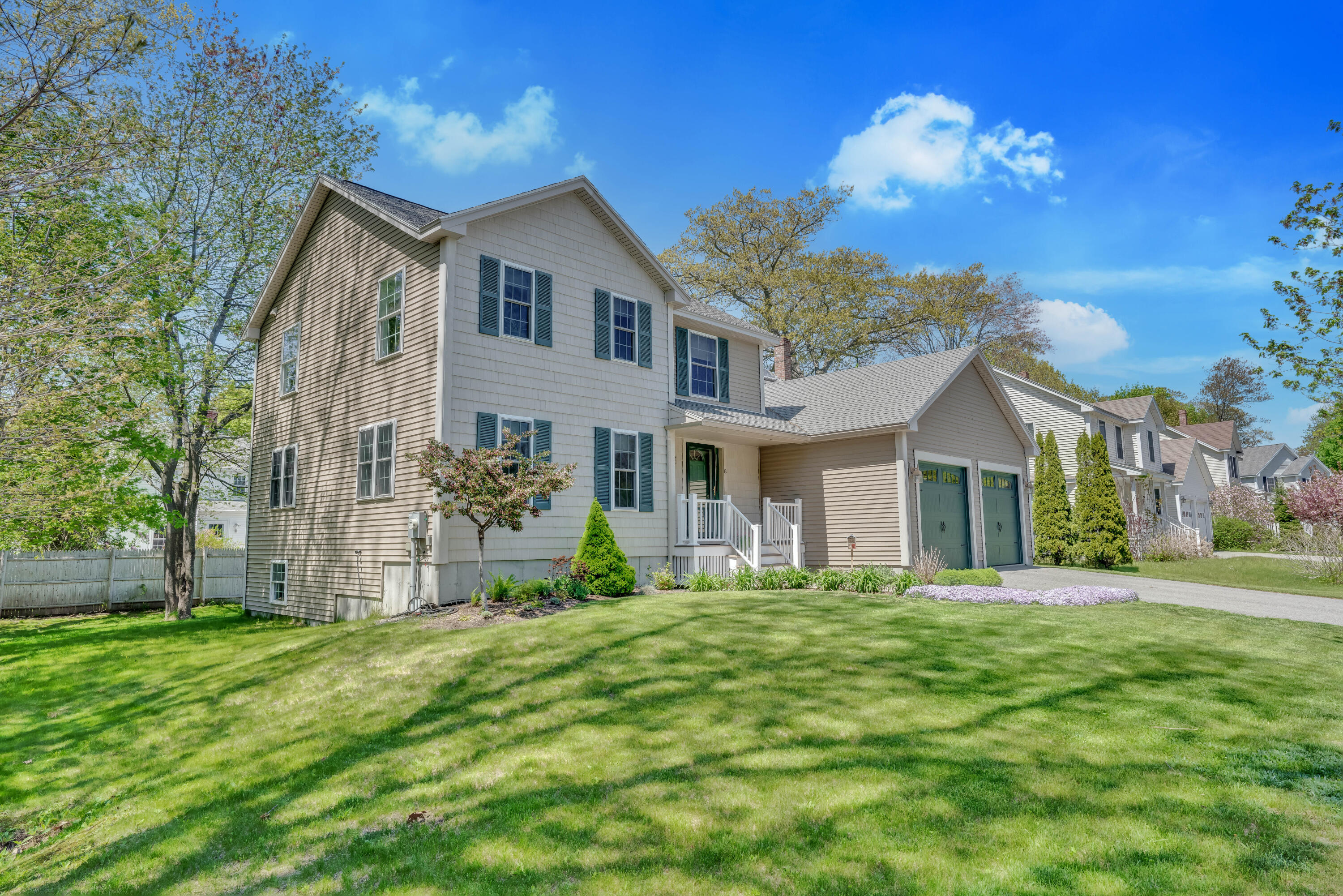 8 Blueberry Road Cape Elizabeth, ME 04107 - Photo 1 of 41 1