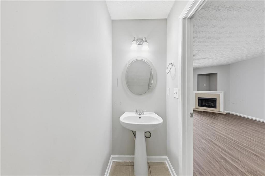 3216 Panthers Trace Decatur, GA 30034 - Photo 13 of 24