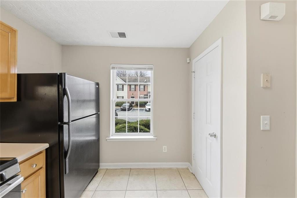 3216 Panthers Trace Decatur, GA 30034 - Photo 6 of 24