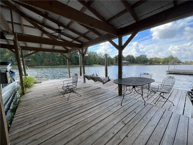 $299,000 | 559 Pine Thicket Road, Many, LA 71449