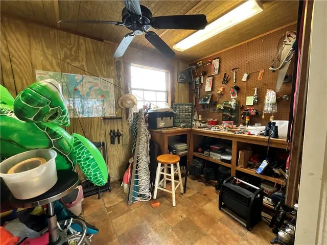 $299,000 | 559 Pine Thicket Road, Many, LA 71449