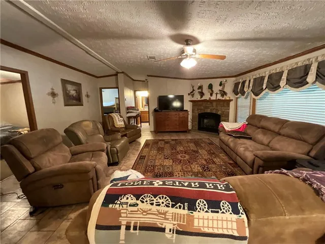 $299,000 | 559 Pine Thicket Road, Many, LA 71449