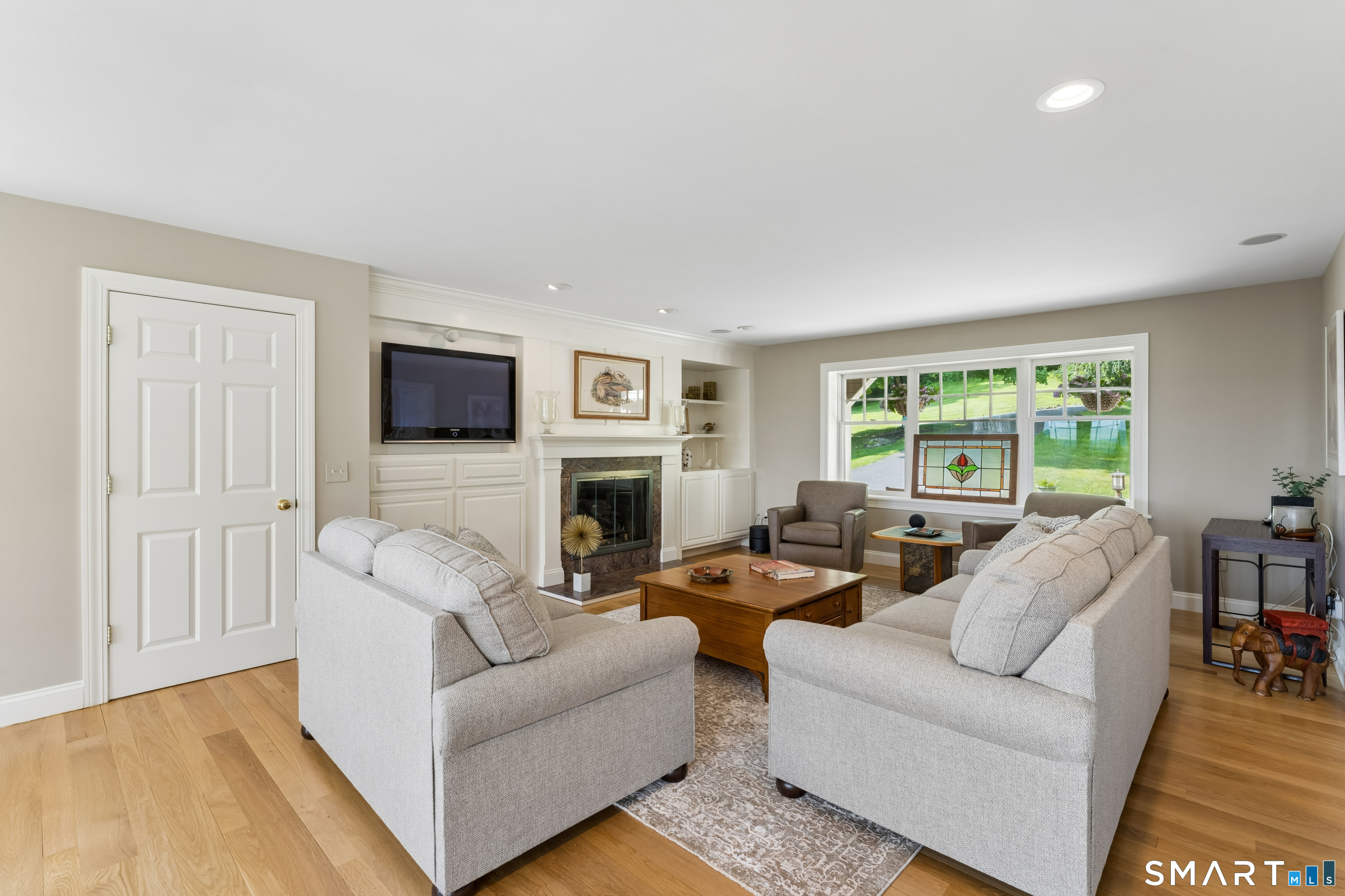 8 Horseshoe Ridge Road Newtown, CT 06482 - Photo 19 of 40