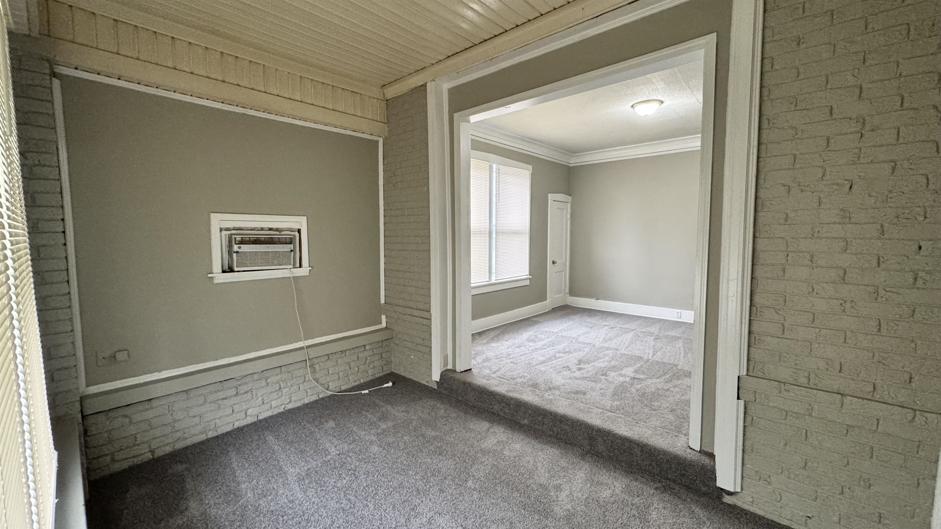 1114 Azalia Street Memphis, TN 38106 - Photo 11 of 26