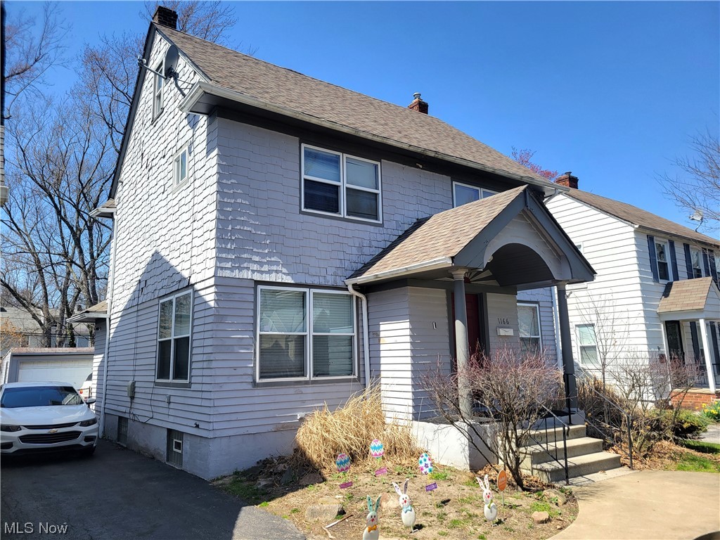 1166 Winston Road Cleveland, OH 44121 - Photo 2 of 24