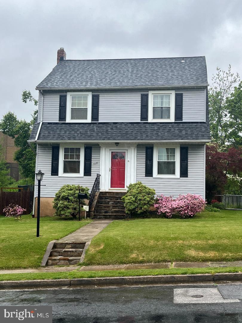 1240 Ten Oaks Road Baltimore, MD 21227 - Photo 2 of 18