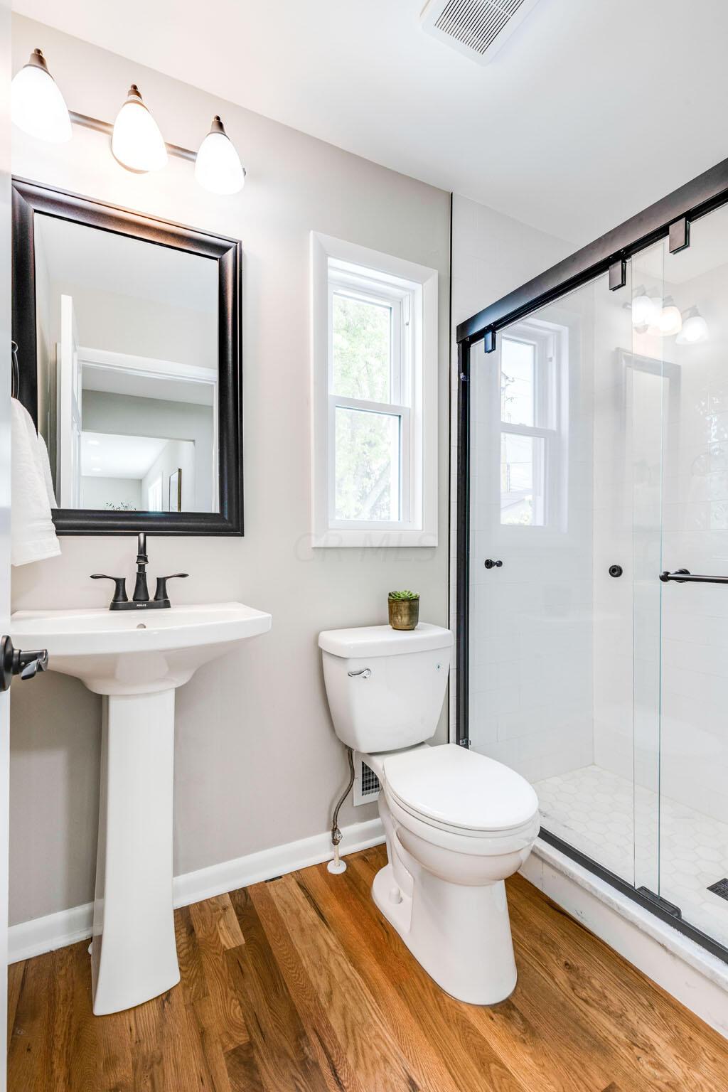 2791 Chester Road Upper Arlington, OH 43221 - Photo 17 of 35 2nd Full Bath